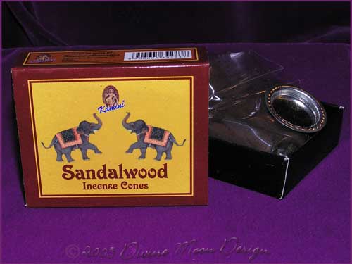 Box of Kamini Aromatics INCENSE CONES - SANDALWOOD